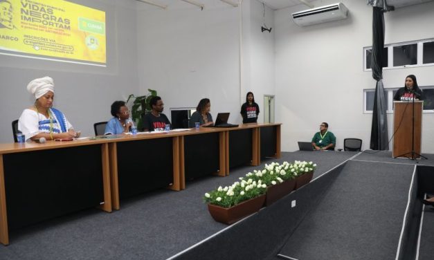 Mais de 400 pessoas participam virtualmente do Encontro Municipal Vidas Negras Importam