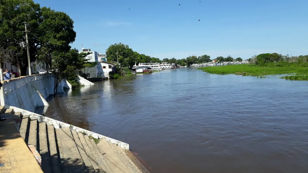 Nível do Rio Paraguai em Cáceres (MT) sobe e Marinha faz alerta