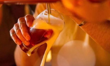 Cinco bebidas cancerígenas para tirar da sua dieta