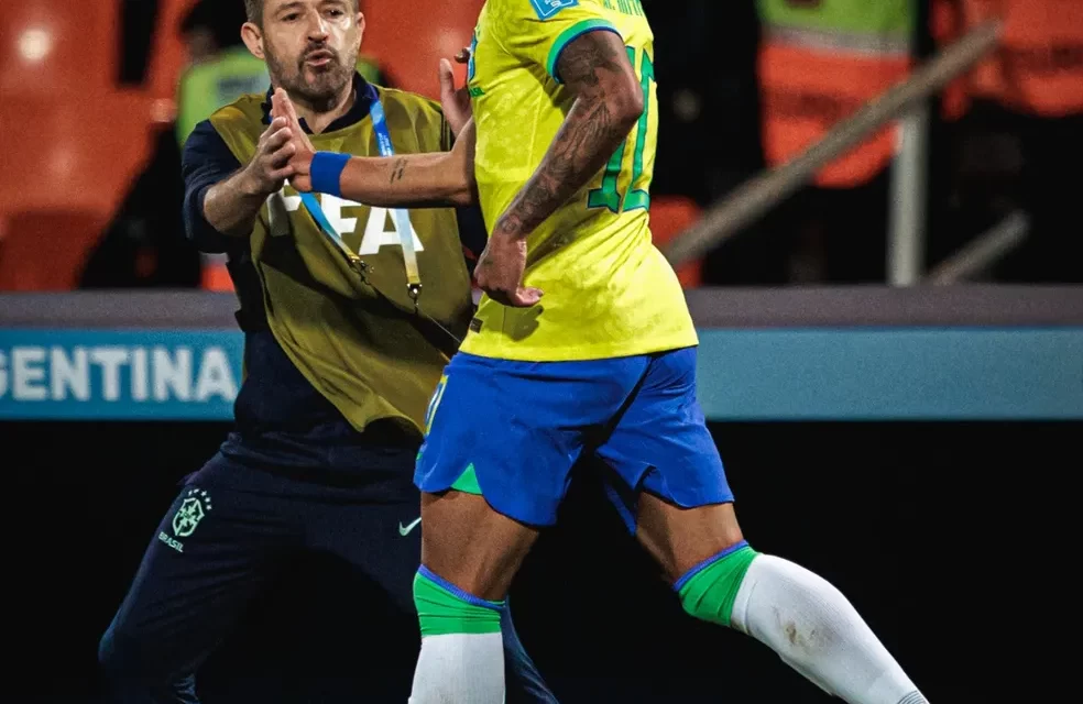 Brasil cumpre obrigação e apresenta pacote completo de boas-vindas no Mundial Sub-20