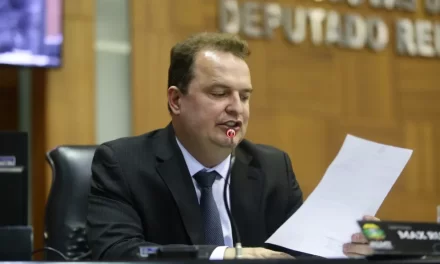 STF valida eleição antecipada e confirma Max Russi como presidente da ALMT