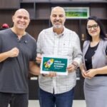 Cuiabá anuncia investimento em valorização dos profissionais da educação