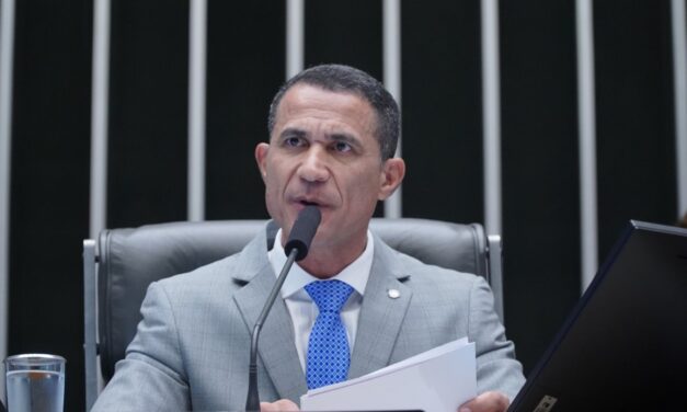 Coronel Assis defende educação e oportunidades para afastar jovens do crime organizado
