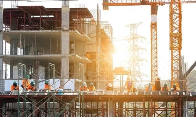 Indústria lidera geração de empregos em Mato Grosso