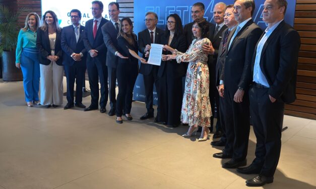 Lideranças políticas aceleram articulações para as eleições de 2026