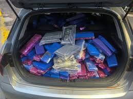 PM intercepta carregamento de drogas e prende três suspeitos no sudeste do estado