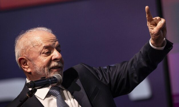 Oposição critica governo Lula por condução econômica e aumento da carga tributária