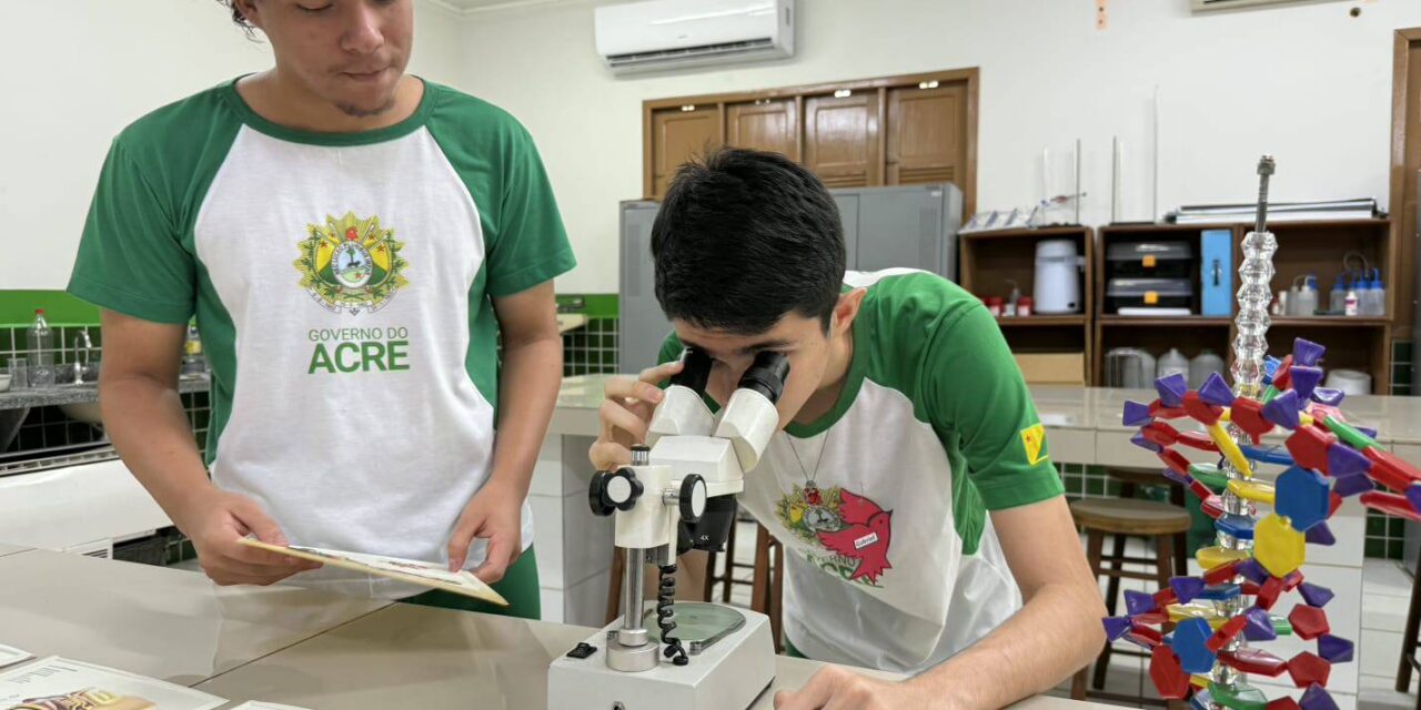 Escolas estaduais ampliam projetos de tecnologia e inovação para melhorar o aprendizado