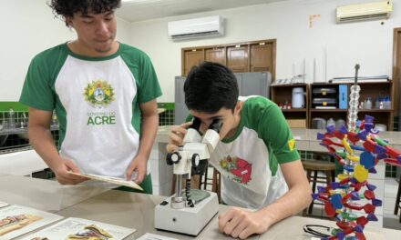 Escolas estaduais ampliam projetos de tecnologia e inovação para melhorar o aprendizado