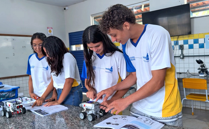 Seduc amplia programa de modernização das escolas estaduais e fortalece ensino tecnológico